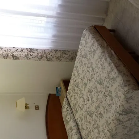 Ξενοδοχείο Le Viole 3*